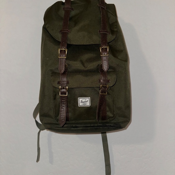 Herschel Supply Co. Little America Backpack Green main image 10